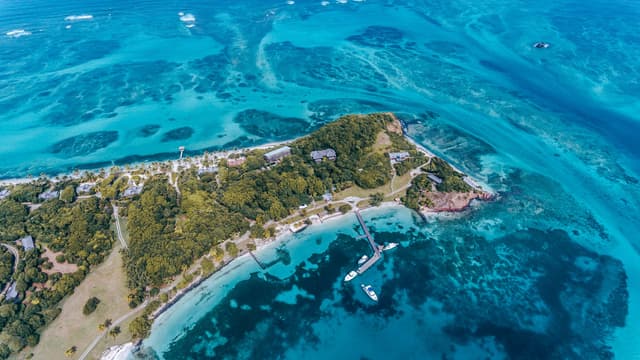 Photo of Union Island and Tobago Cays