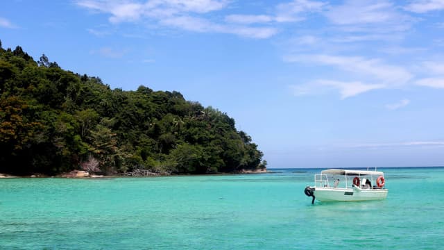 Photo of Tenggol Island (Pulau Tenggol)